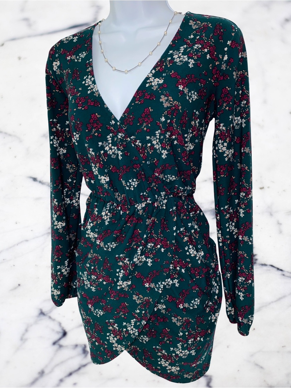 Forever 21 Floral Wrap Long Sleeve Dress Green Burgundy White, Size Small